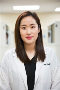 Dr Hee Jung Kim mejor y económico dentista general, cosmético y de emergencia en Fort Worth a McCart