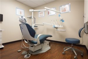 Best dental clinic near you. Low cost general and cosmetic dentist