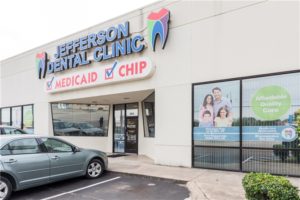 Emergency dentist near me open now, walk in dental clinic open Saturdays